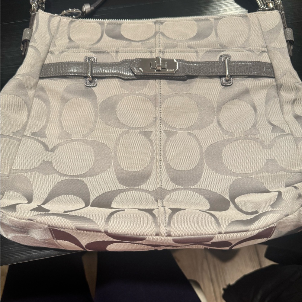 Coach Signature Shoulder Bag in Gray and Cream